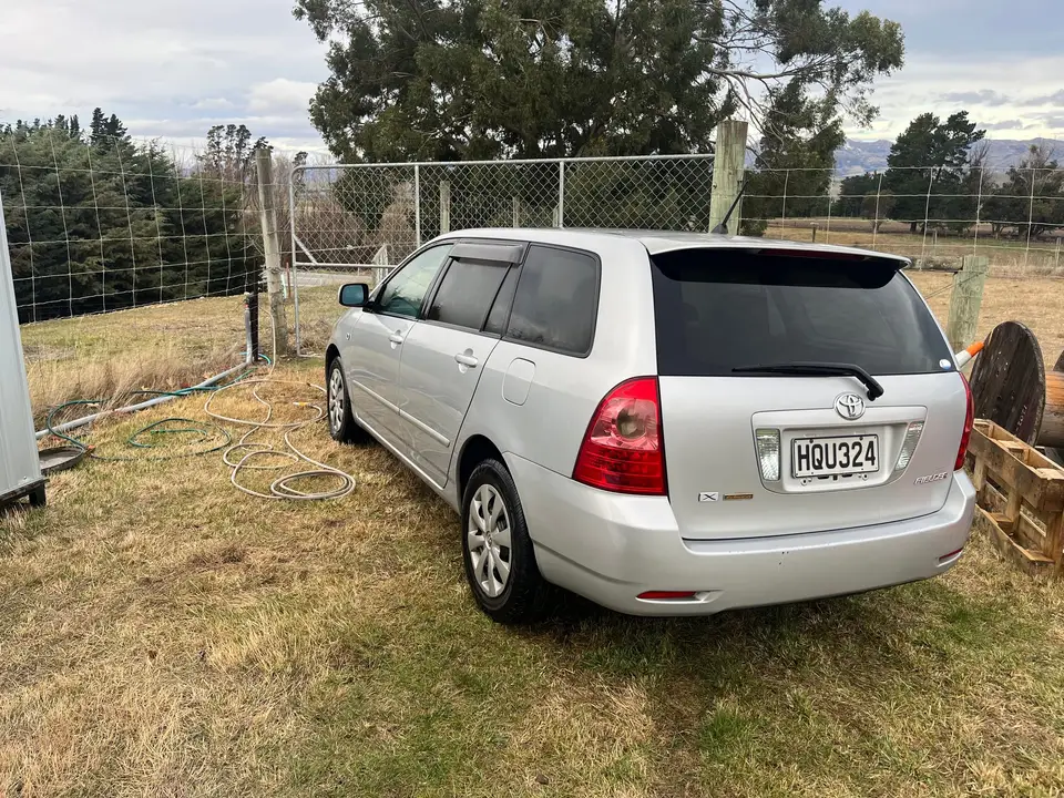Rear three-quarter view from the driver's side